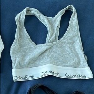 Calvin Klein Sports Bra - Gray - size XS